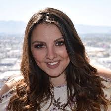 Amanda Zeeman's Instagram, Twitter & Facebook