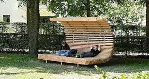 Caen Des Bancs Publics Au Parc D Ornano Caen Maville Com