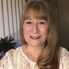 Barbara Platz's Instagram, Twitter & Facebook