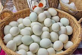 Telur yang sudah lama direbus. Bedanya Telur Bebek Dengan Telur Ayam Kampung Dan Ayam Ras Halaman All Kompas Com