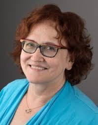 Leah Wheaton's Instagram, Twitter & Facebook