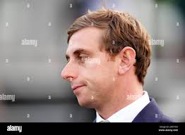 Ed henry hi-res stock photography and images