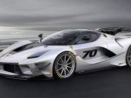 With a top speed of 249mph, it was intended only for the ferrari client test driver program. Ferrari Fxx K Evo Debuts With More Aero Less Weight