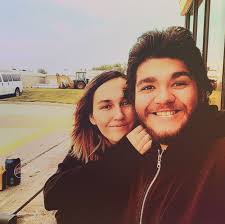 Who can recommend deck repair work?