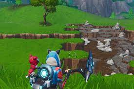 Elle est constituée de deux à quatre extrémités pointues, pour saisir ou ramasser la nourriture, et d'un manche pour être tenue aisément. Fortnite Collecter De La Pierre Depuis Une Fourchette Et Couteau Ou Un Parapluie Defi Semaine 10 Saison 9 Breakflip Actualites Et Guides Sur Les Jeux Video Du Moment