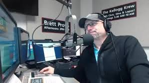 Dina's Dirt at 8:40 with The Kellogg Krew...