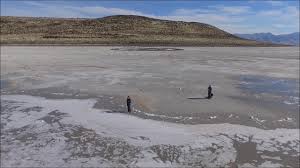 Black basalt rock, salt crystals, earth, water. Spiral Jetty 2018 Youtube