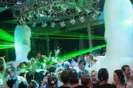 Les bars, pubs et clubs de nuit, sont des lieux qui regorgent de belles filles. Boite De Nuit Ouverture France