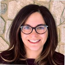 Carla Edmunds's Instagram, Twitter & Facebook