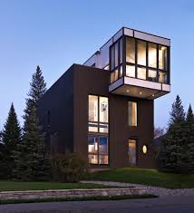 Modern bay window is easily founded in some modern homes today. The Bay Window Goes Modern