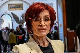 🎸 SHARON OSBOURNE STUNS AT OZZY'S “WORKING CLASS HERO” EXHIBIT — BUT ALL  EYES ARE ON HER OZEMPIC FACE AND LIPS 💉💋 At 72, Sharon Osbourne turned  heads in Birmingham — not