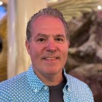 Nick Peluso's Instagram, Twitter & Facebook