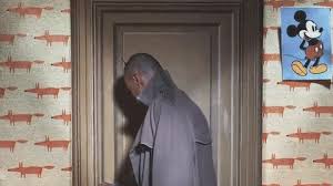 Il grande trasformista arturo brachetti è in giro per varie città italiane con il suo nuovo tour solo. House Arturo Quick Change Gif On Gifer By Nikolkree