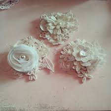 Put some pink flowers and the jars are ready. Flowers Paper Tutorial Shabby Chic 50 Trendy Ideas