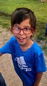 Kristy Espinoza's Instagram, Twitter & Facebook