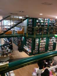 Se cree son los documentos m�s antiguos. Interior De Tienda La Casa Del Libro Gran Via Madrid Interior De Tienda Madre Interiores