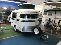 the meerkat ultra light travel trailer is a very light garage able trailer that weighs only 920 pounds in 2021 rv trailers for sale light travel trailers small campers