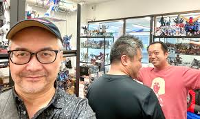 model crawling in Richmond mall