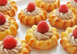 Petits Fours Amande Passion Guy Demarle Recette Dessert Simple Recette Entremet Mini Gateau
