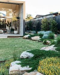 40 Beautiful And Best Landscaping Ideas Justaddblog Com Backyard Frontyardlandscaping Backyardland Australian Native Garden Garden Design Native Garden