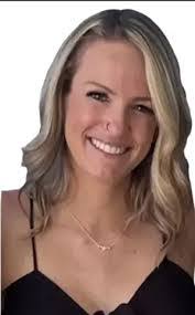 Lauren Russell's Instagram, Twitter & Facebook