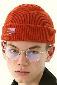 Skater Beanie 20 Best Skater Beanies For Girls And Boys We preview the upcoming skateboarder look that is set to become a huge trend within menswear for spring/summer 2013. skater beanie 20 best skater beanies