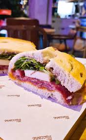 Panini a Pavia: 10+1 paninoteche imperdibili - Viaggiare Degustando