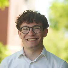 The Everyday Investors Hedging Against an AI Bubble