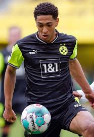 Soccerlord provides this cheap borussia dortmund null neon special edition football shirt 20/21 also known as the cheap borussia dortmund null neon special edition soccer jersey with the option to customize your football kit … Borussia Dortmund Debut Their Special Retro Edition Puma Kit Soccerbible