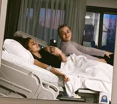 Ayrılığa dayanamayan çift mutlu haberi sosyal medya hesabından sevenlerine duyurdu. Bahar Sahin Apar Topar Hastaneye Kaldirildi Ameliyat Olacak