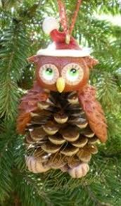 Hibou De Noel Fait A Partir D Une Pomme De Pin Et De Pate A Sel Creations De Noel Bricolage Pomme De Pin Noel Craft
