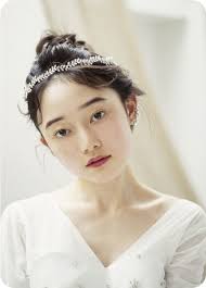 顔タイプ診断 フレッシュ さんに似合う花嫁ヘア アクセstyle4 花嫁 髪型 ミディアム ヘアスタイリング 花嫁 ヘア