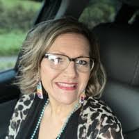 Jennifer Keeling's Instagram, Twitter & Facebook