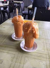 Terasa dekat tekak pulak pagi ni kesedapan tehbeng di warung pak mat pulau pisang. Teh Tarik Madu Picture Of Warung Pak Mat Pulau Pisang Kota Bharu Tripadvisor