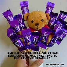 Saya pun bila free ada buat jugak. Cara Buat Bouquet Simple Gubahan Coklat Dalam Raga Candy Flowers Chocolate Kali Ni Kak Share Cara Buat Bouquet Dengan Menggunakan 1 Coklat Sahaja Hujaz
