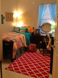 Dorm Room Ideas Kalee Bailey We Have To Put A Rug In Our Room Dorm Room Designs Dorm Room Decor Unique Dorm Room