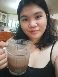 can you edit my photo to look like i was in a cafe?