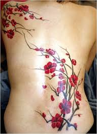 De plus, le tatouage fleur femme ou homme a une signification qui varie selon les couleurs. Tatouage Cerisier Japonais Dos Femme Gallery
