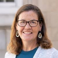 Beth Rupp's Instagram, Twitter & Facebook