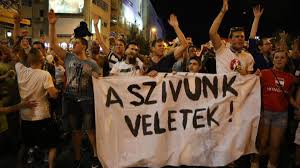 A mieink portugáliával, izlanddal és ausztriával mérhetik össze erejüket az f csoportban. Eb 2016 Orult Fesztivalhangulat Budapest Utcain Eb 2016