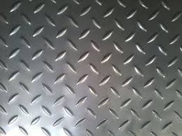 Plat bordes terbuat dari baja, baja tahan karat (galvanis) dan baja hitam. Pt Sinarindo Megah Perkasa Plat Bordes Checkered Plate