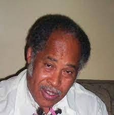 Dara Mobley's Instagram, Twitter & Facebook