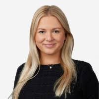 Lauren Zastrow's Instagram, Twitter & Facebook