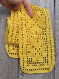Vintage Crochet Table Runner Small Table Runner 5 5 X 30 Crochet Narrow Runner Yellow Crochet Trim Cotton Crochet Easter Table Topper Carrinhos De Croche Tapetes De Croche Barbante Modelos De Croche