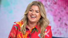 Kelly Clarkson on why she made decision to take summer off