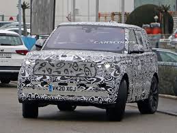 The interior of this range rover is clearly still far from complete. 2022 Range Rover Interior Spied Touchscreen Grows In Size Motorbeam
