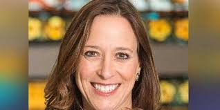 Amy Murray leaving council to take job with defense department