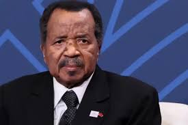 Remaniement ministériel au Cameroun en 2011: Paul Biya réitère sa confiance  en Issa Tchiroma Bakary