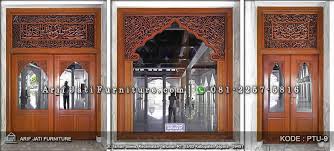 Pintu utama untuk rumah model kupu. Kusen Pintu Jendela Masjid Kaligrafi Arif Jati Furniture