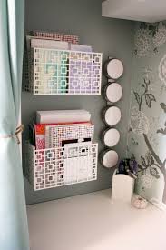 Find out how one workspace can accommodate three different types of organizing methods. Cute Ify Your Cubicle Cubicle Decor Office Cubicle Decor Cubicle Organization